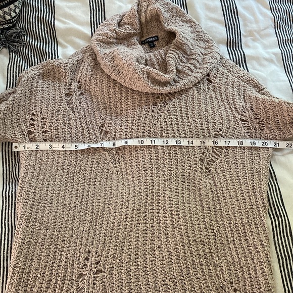 Express Beige Distressed Sweater - Picture 5 of 5